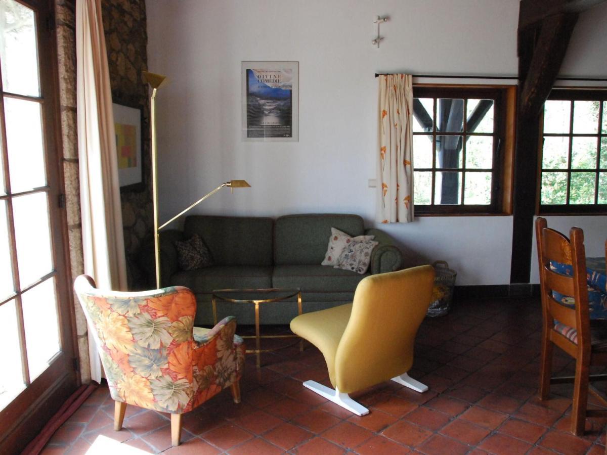 Quietly Located Country House In วีแยลซาลม์ ภายนอก รูปภาพ